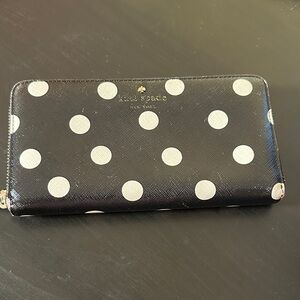 Kate Spade New York Cedar Street Dot Lacey Wallet. Signs of wear.